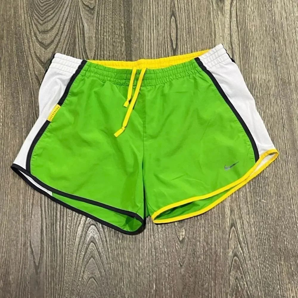 Nike Dri-Fit Running Shorts Elastic Waist Stretch Pull-On Swoosh Green Size S